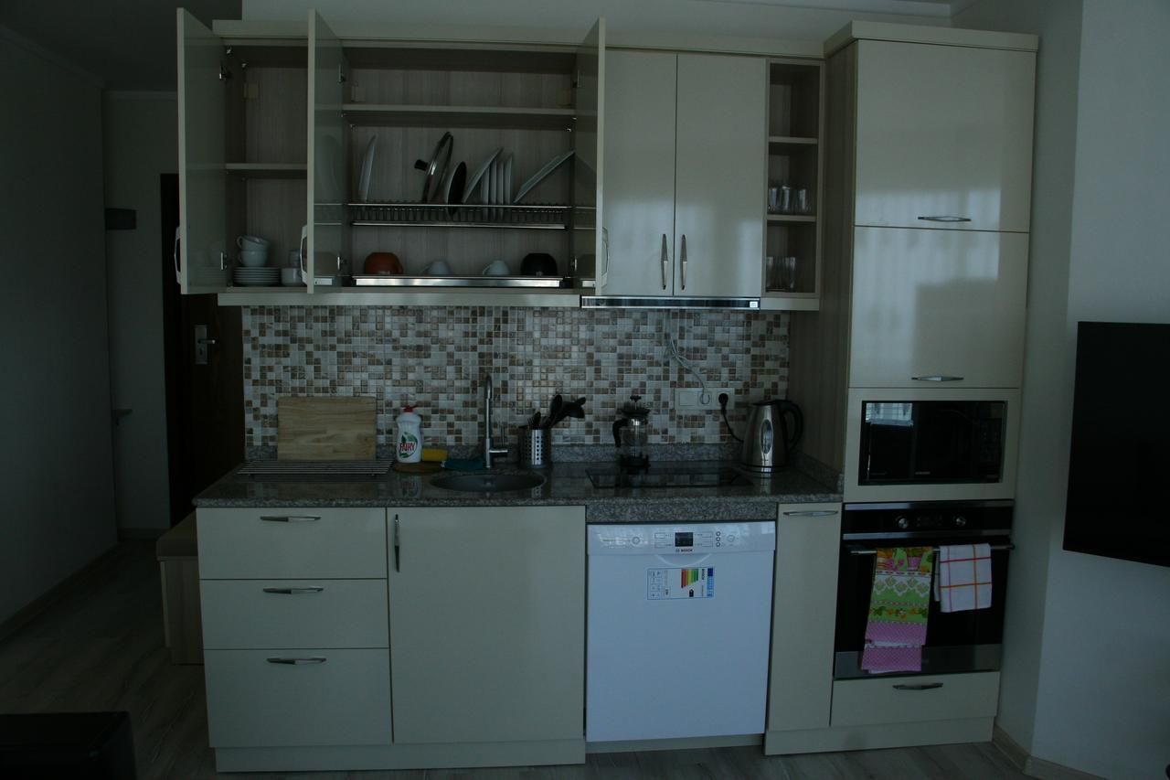 Апарт-отели Apart Hotel Orbi Towers Батуми-30