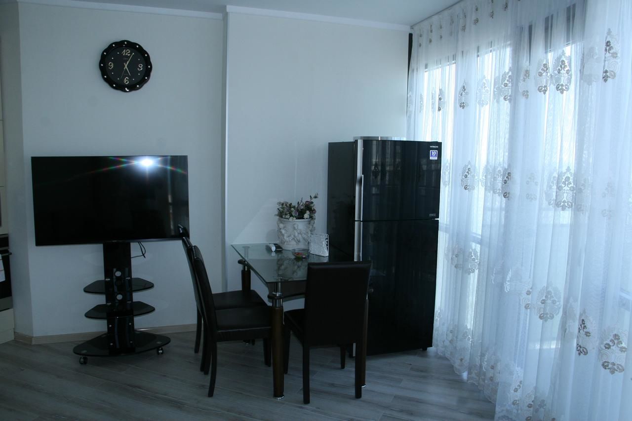 Апарт-отели Apart Hotel Orbi Towers Батуми-35